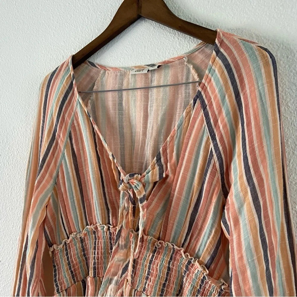 True Craft XL Smocked Tie Front Peasant Top Beachy Boho Coastal Cowgirl Beachy - Picture 3 of 13